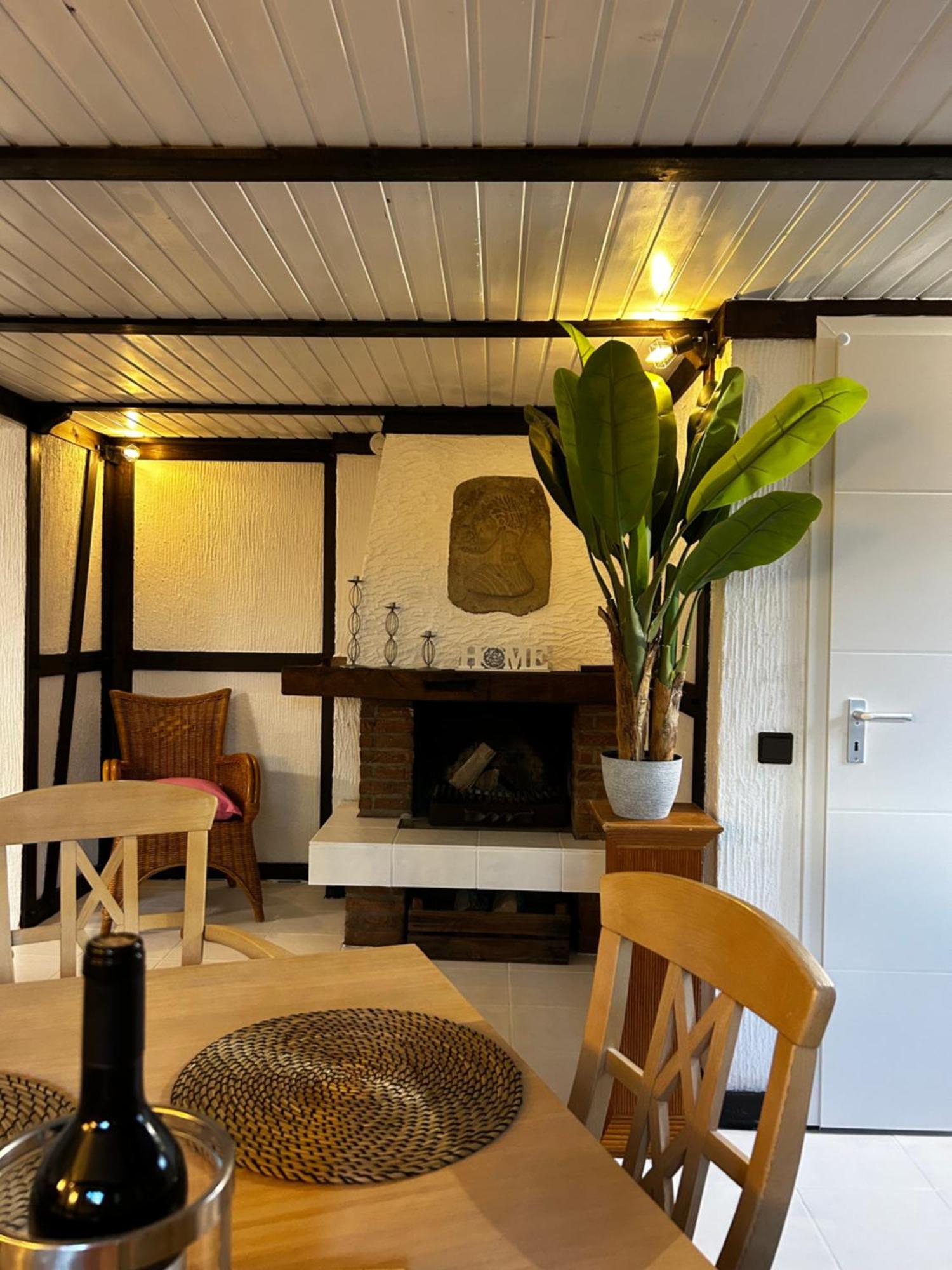 Guidos Place Souterrain Apartment Weissenthurm Exterior foto